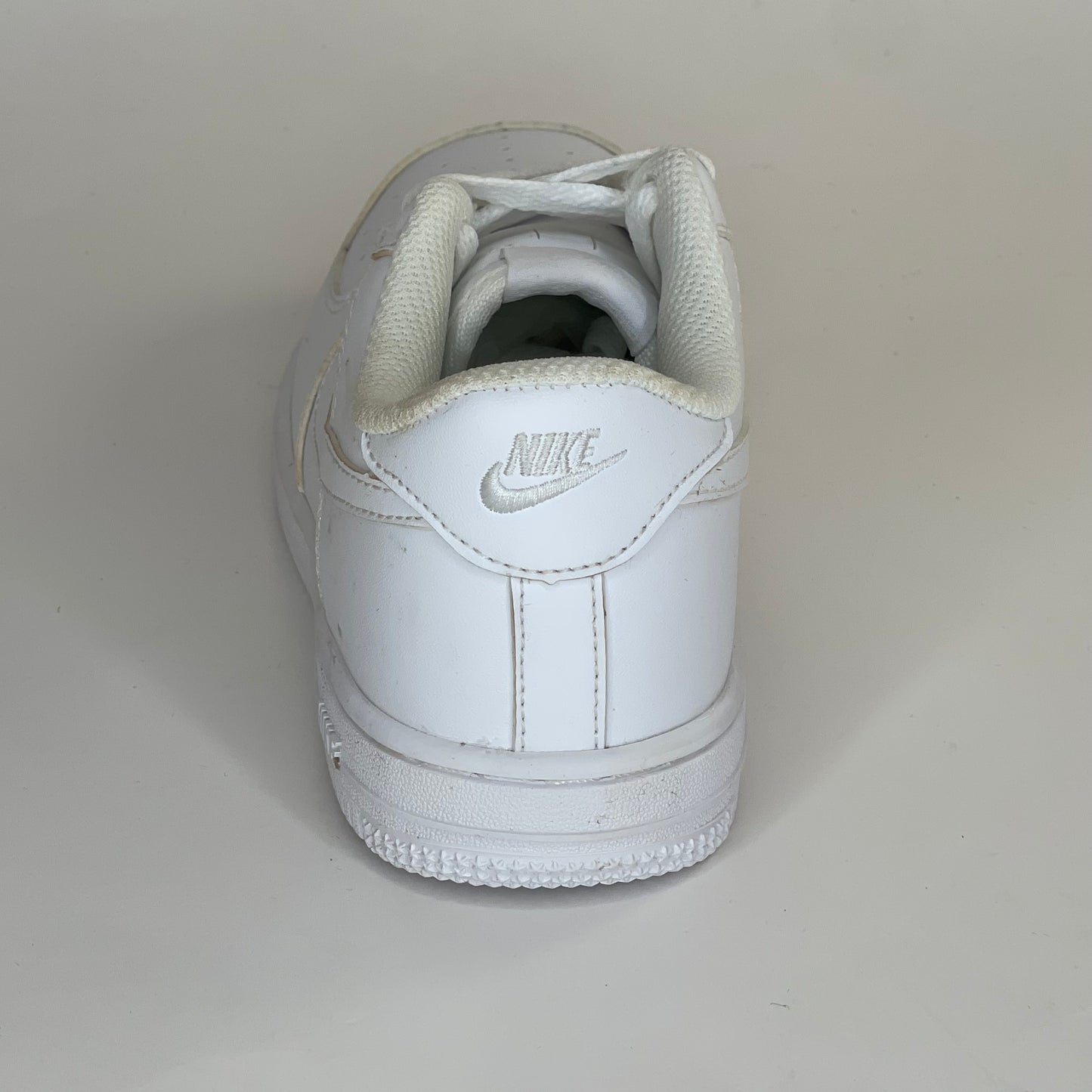 Air Force 1 Low “Triple White” (PS) Pre-Owned