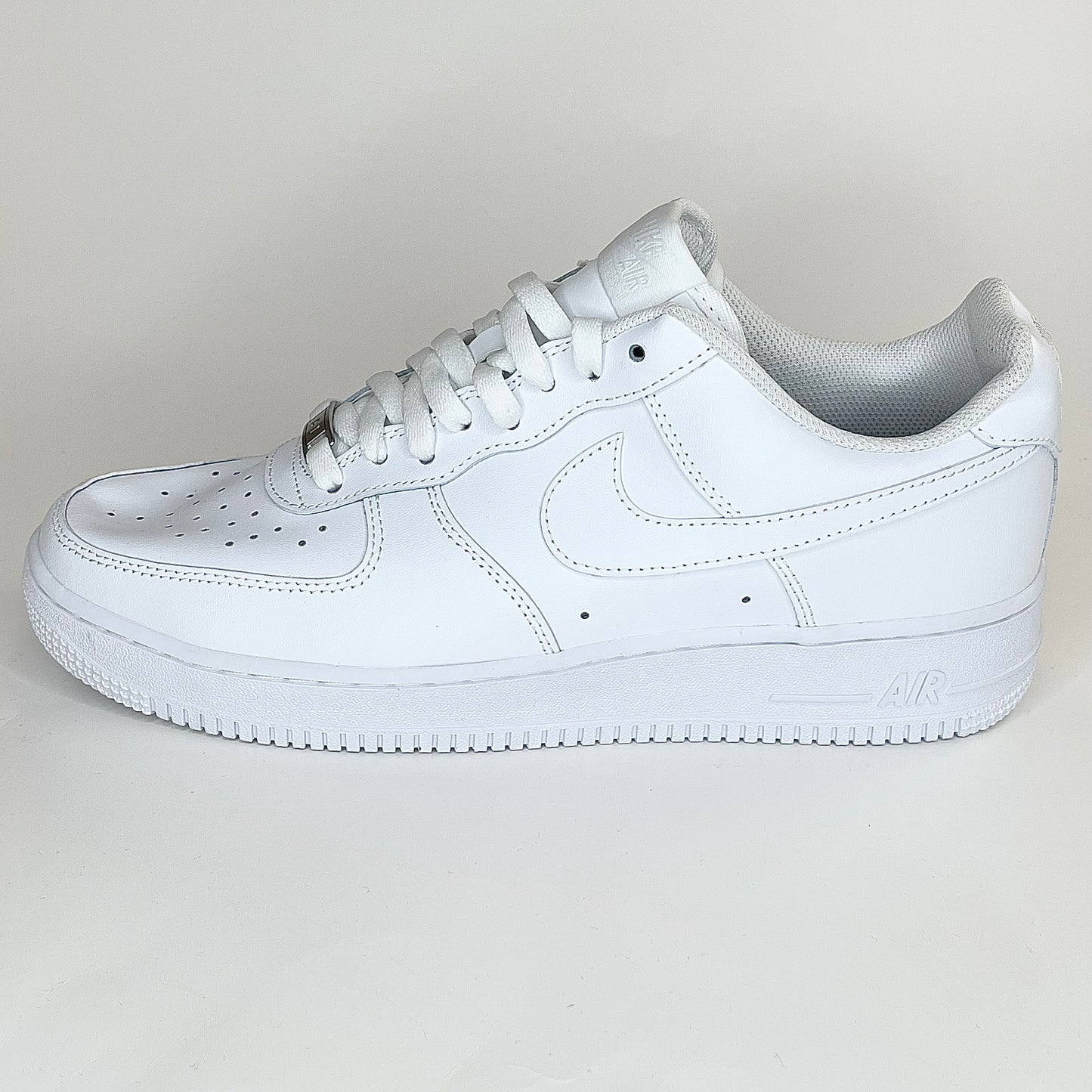 Air Force 1 Low '07 “White” (M) Pre-Owned/Damaged