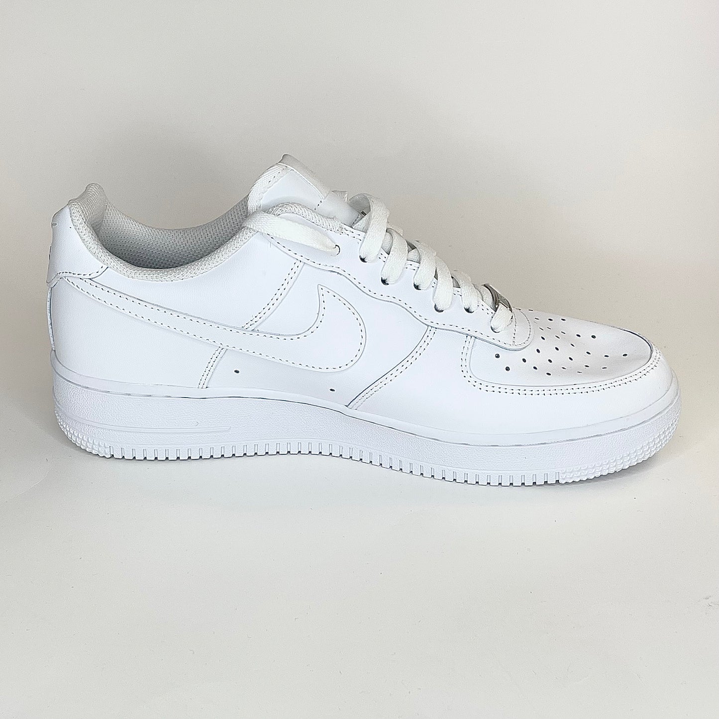 Air Force 1 Low '07 “White” (M) Pre-Owned/Damaged
